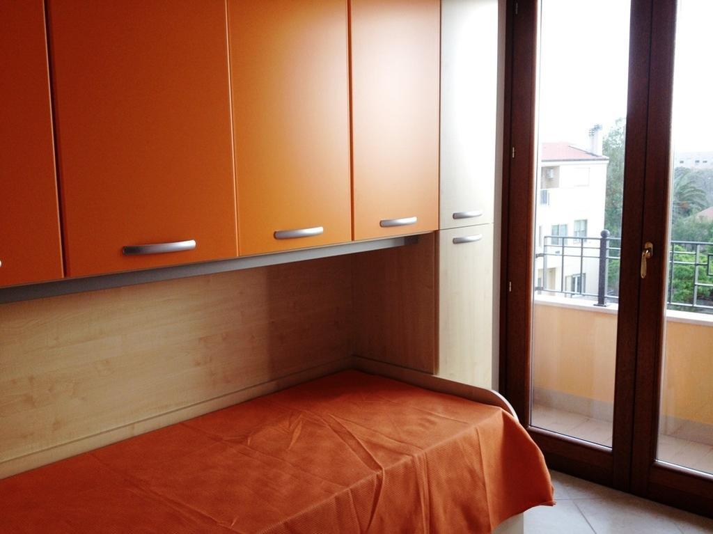 Regina Apartments Алгеро Стая снимка