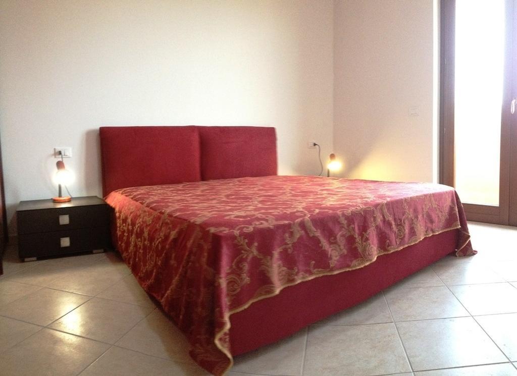 Regina Apartments Алгеро Стая снимка