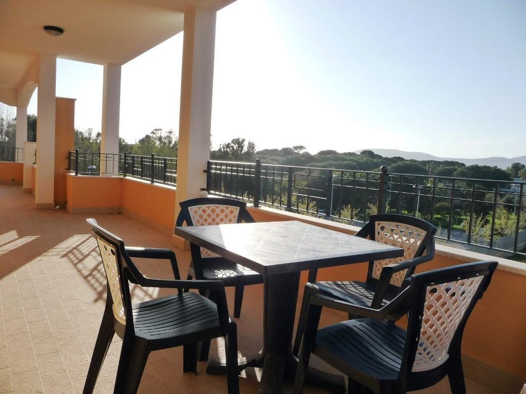Regina Apartments Алгеро Стая снимка